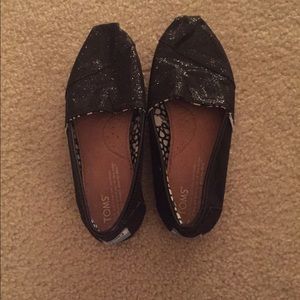 Black glittery Toms