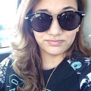 Meet your Posher, Janette