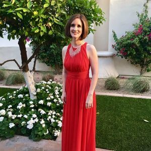 Meet your Posher, Laura