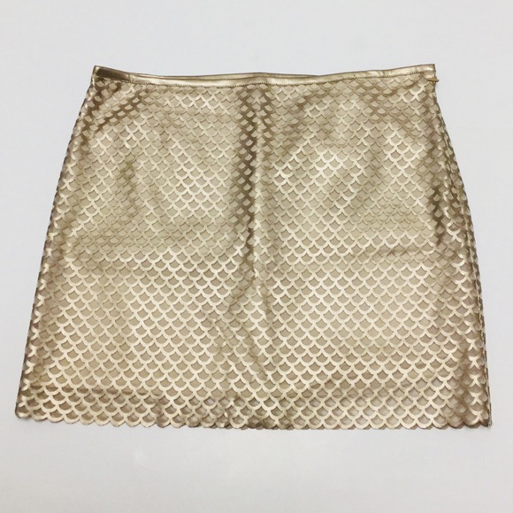 CHELSEA & VIOLET SCALED FAUX LEATHER MESH SKIRT - Picture 2 of 8