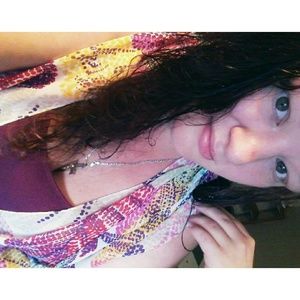 Meet your Posher, Desiree