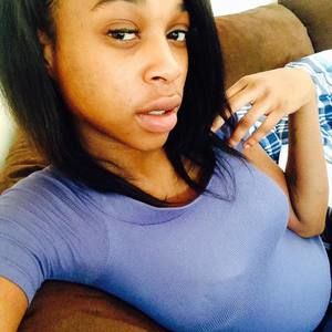 Meet your Posher, Krystle