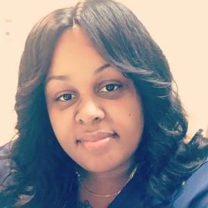 Meet your Posher, Dominique