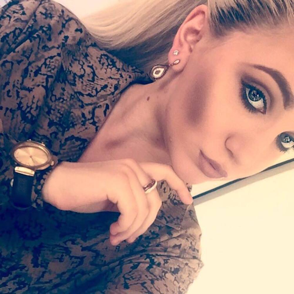 Meet your Posher, Victoria