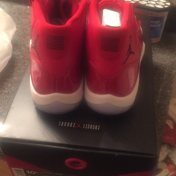 Jordan Retro 11 - Picture 6 of 7