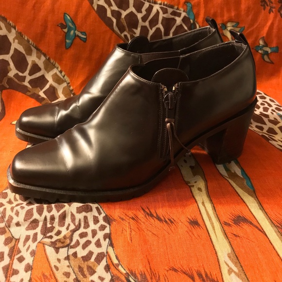 Donald J. Pliner Shoes - .Donald J. Pliner Chocolate Brown Booties.