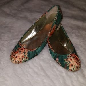 Nine West Blustery Flats 8.5 M
