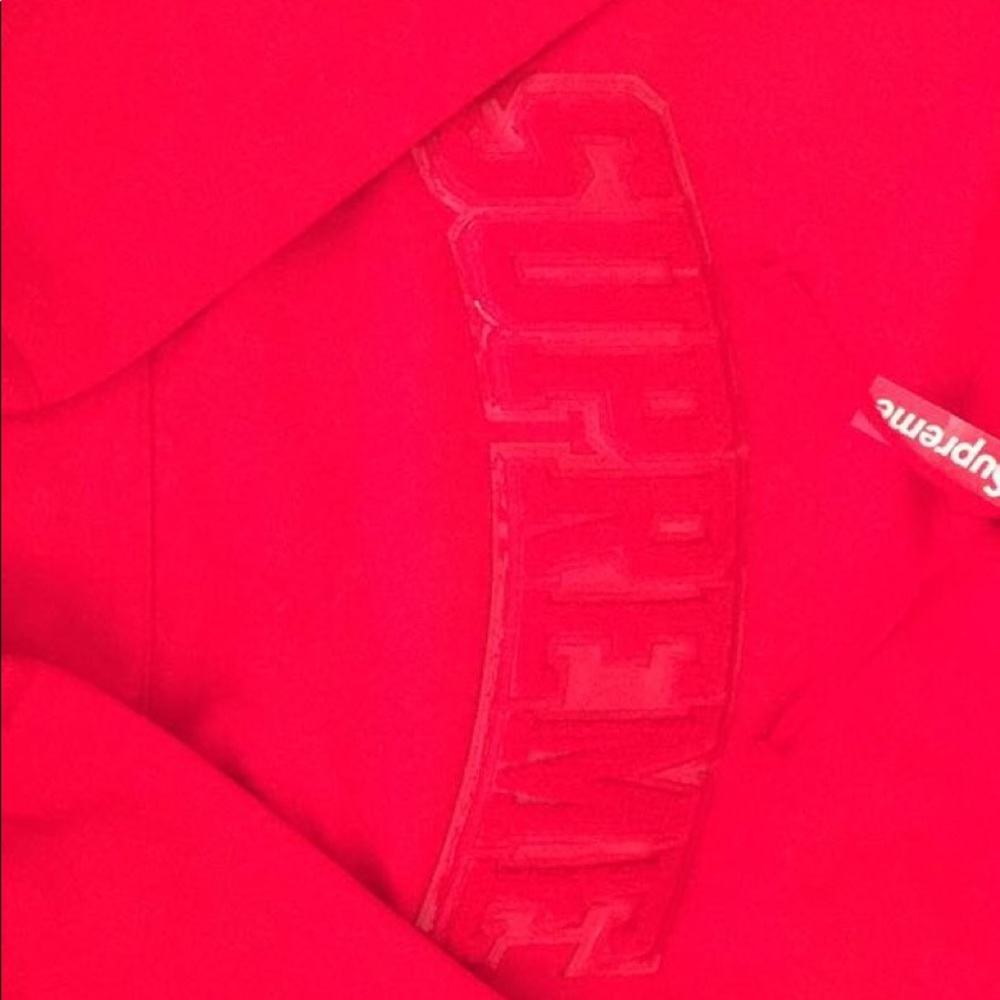 Supreme hoodie