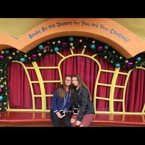 Meet your Posher, Lindsey