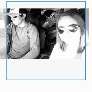 Meet your Posher, Hannahandshane