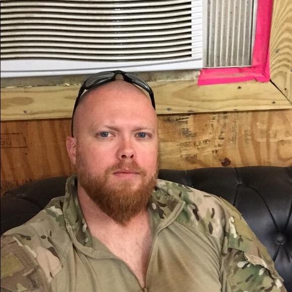 Meet your Posher, Joshua - Picture 1 of 1