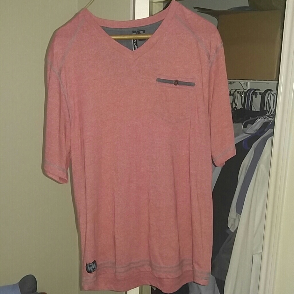 XL Hard Edge V-neck shirt
