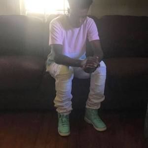 Meet your Posher, Casey