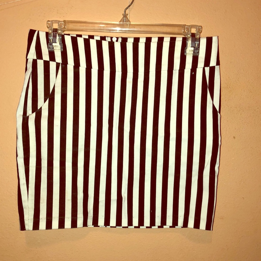 Stripped Mini Skirt