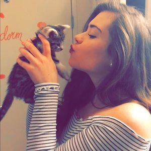 Meet your Posher, Brooke