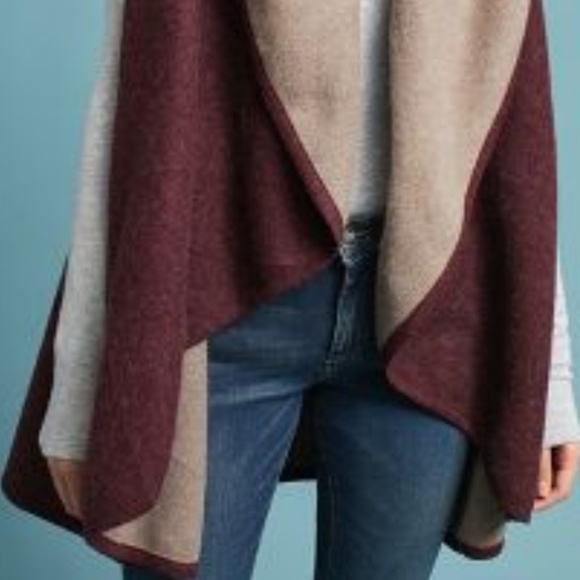 Two-toned shawl vest - Picture 3 of 3