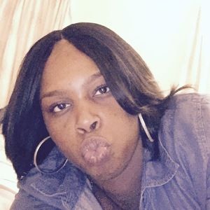 Meet your Posher, Darika