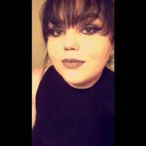 Meet your Posher, Janna