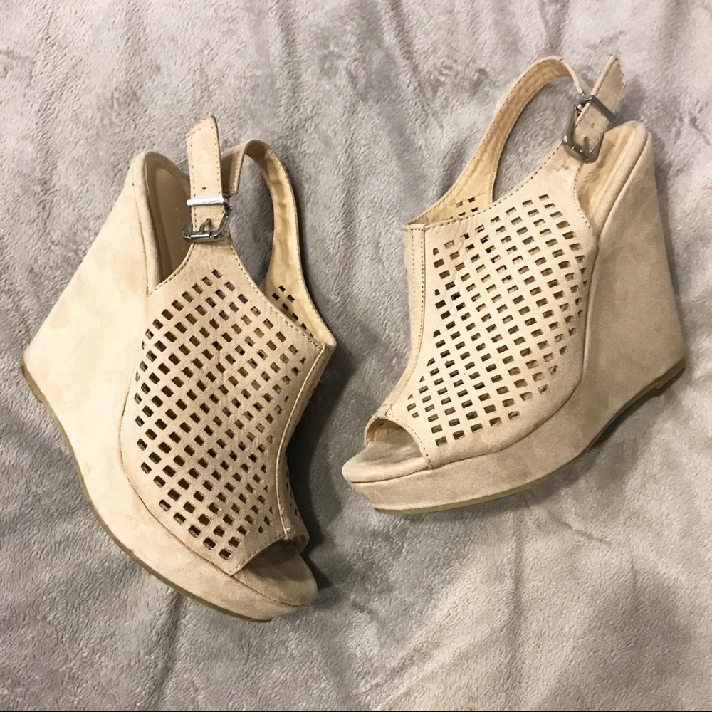 Chinese Laundry ‘Meet Up’ Slingback Wedge Sandals