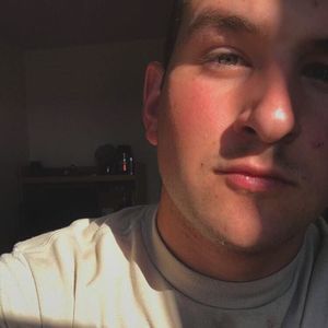 Meet your Posher, Evan