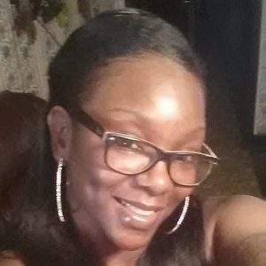 Meet your Posher, Tikia