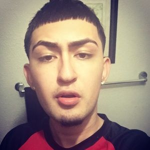 Meet your Posher, Ray