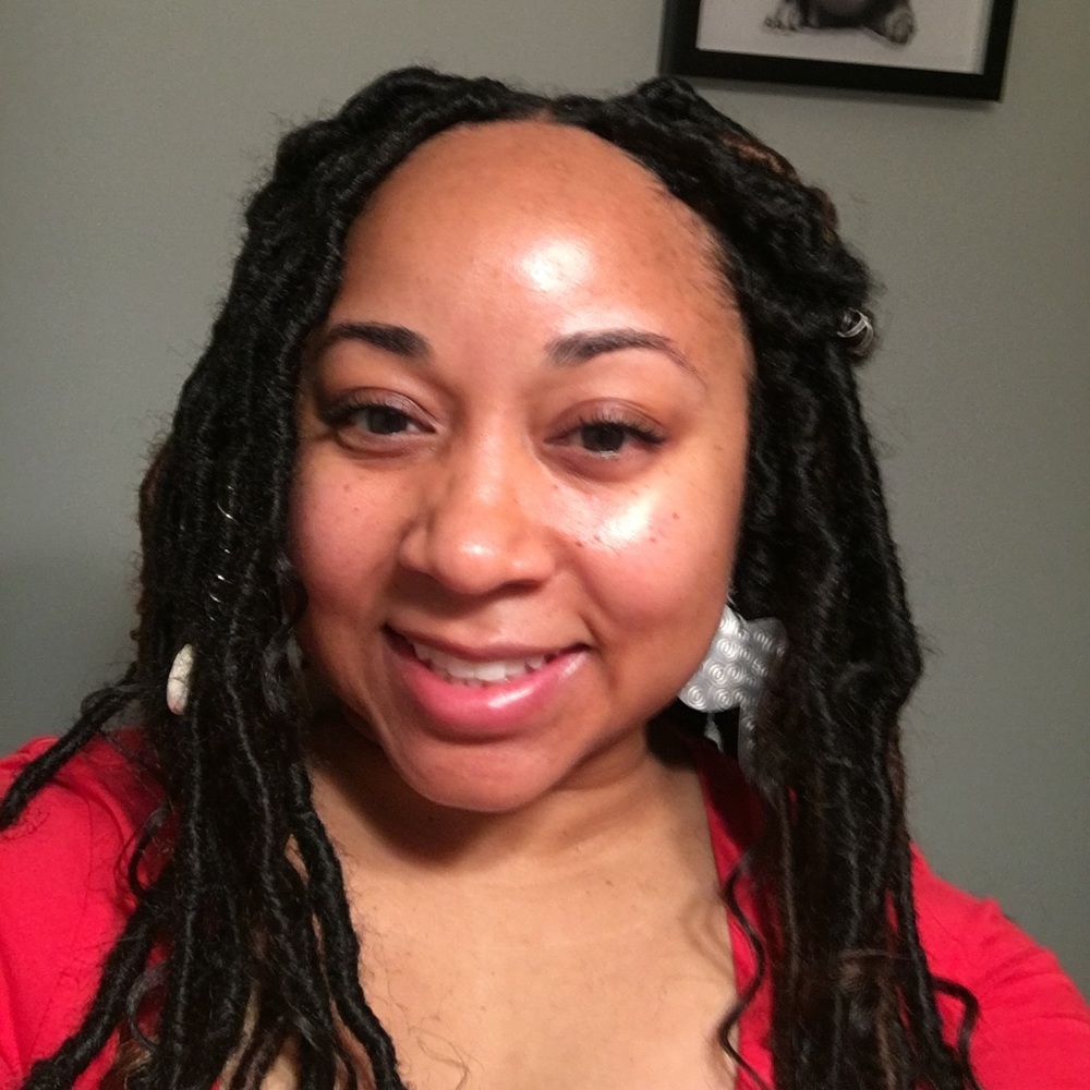 Meet your Posher, Alyce