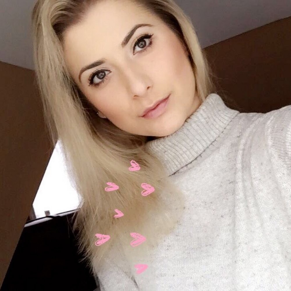 Meet your Posher, Vlora