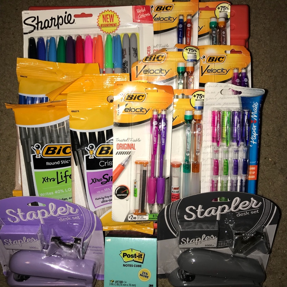 School/Office supplies bundle. BRAND NEW.