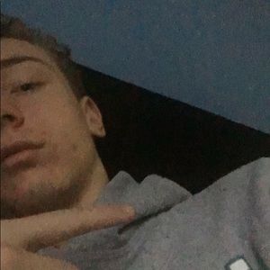 Meet your Posher, Max