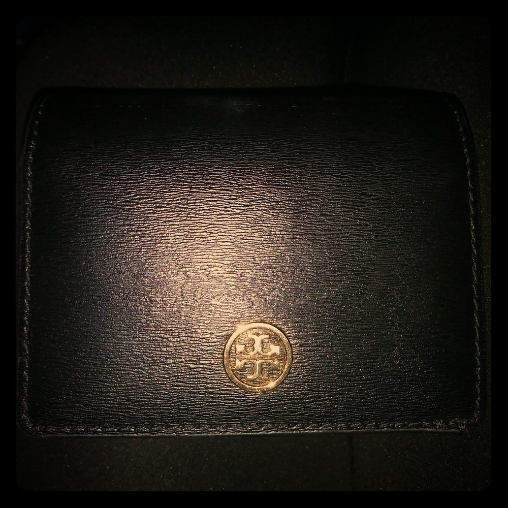 Tory Burch wallet
