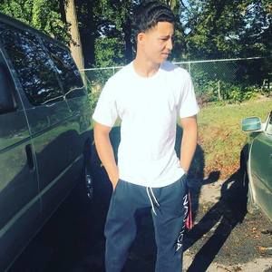 Meet your Posher, Seth