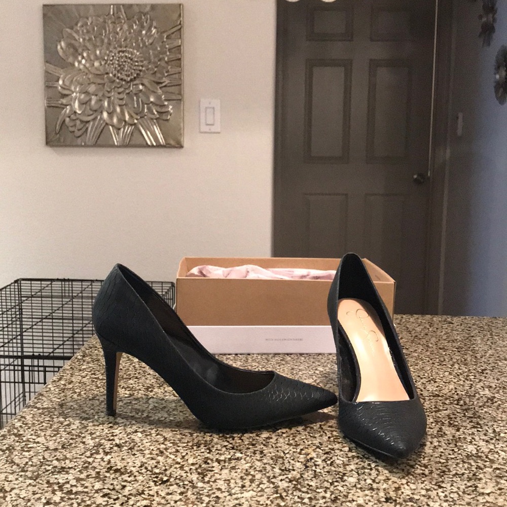 Jessica Simpson “Snake” print pumps