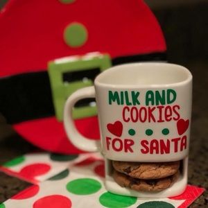Santa Mugs with Cookies
