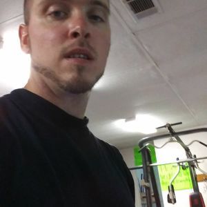 Meet your Posher, Dustin