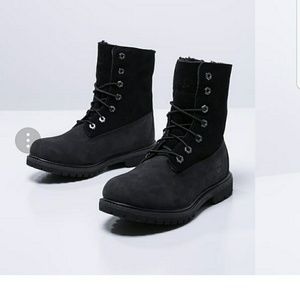 Women's Timberlake lace up fleece boots