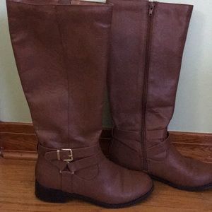 Charlotte Russe boots size 7.5