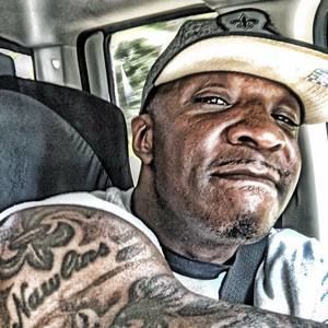 Meet your Posher, Gregory