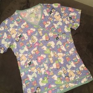 Angel scrub top