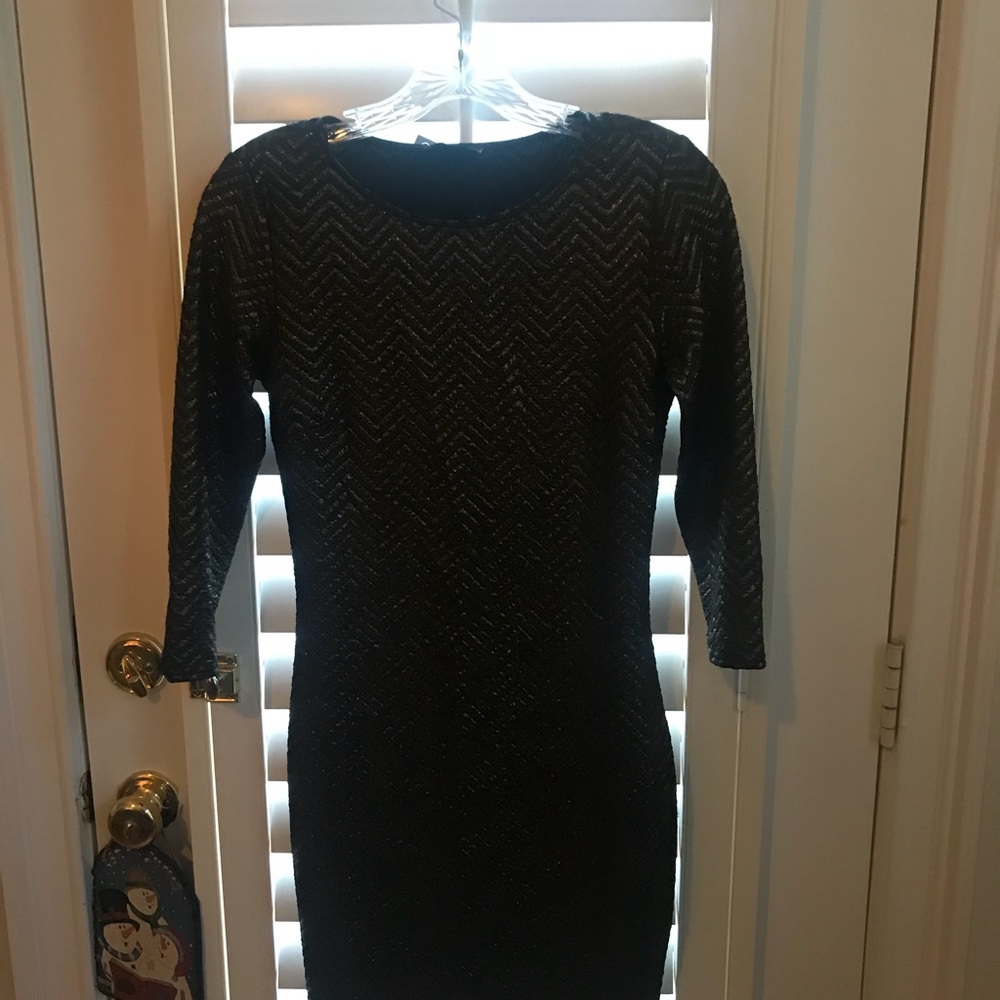 Black and gold holiday dress