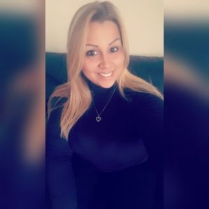 Meet your Posher, Lorraine