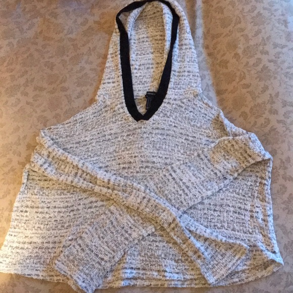 Forever 21 Cropped sweater white and black - Picture 1 of 2