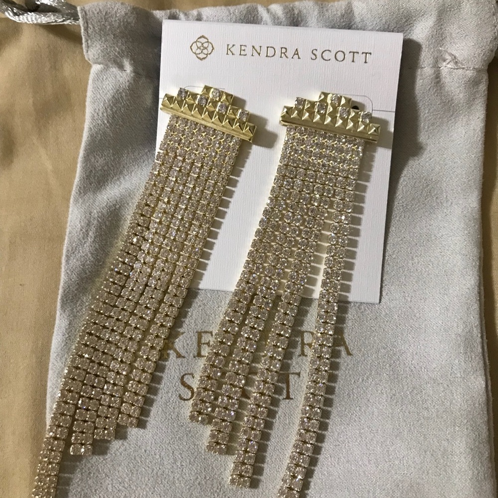 New Olympia Gold Statement Earrings - Picture 1 of 1