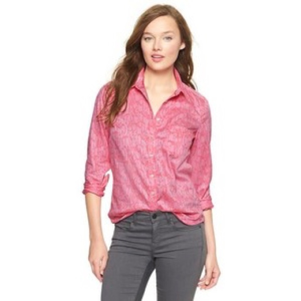 GAP - Pink Shrunken Boyfriend Shirt