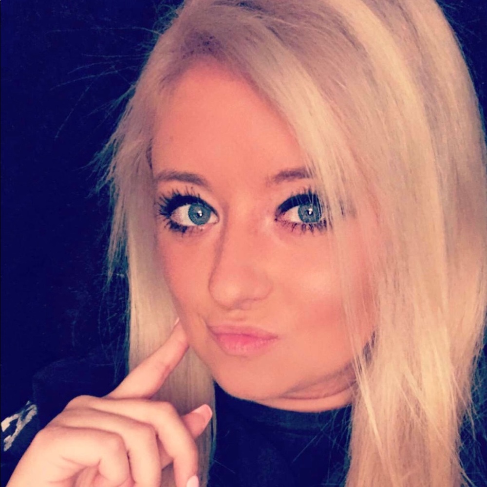 Meet your Posher, Bree