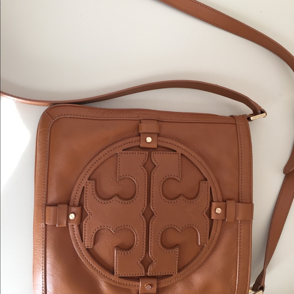 Cognac Leather Holly Cross Body Bag.
