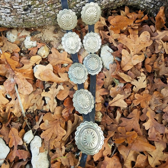 Vintage Heavy Concho Belt - Picture 1 of 3