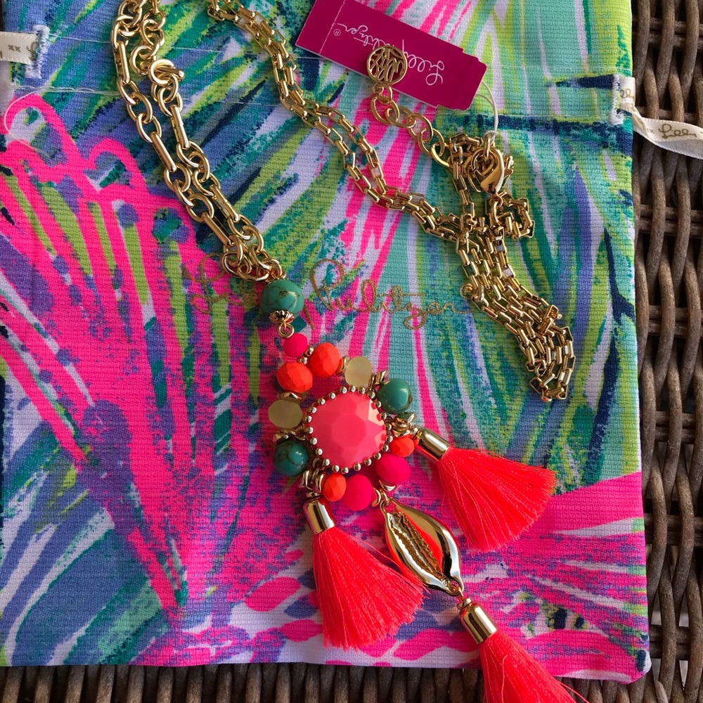 NWT LILLY PULITZER LONG NECKLACE