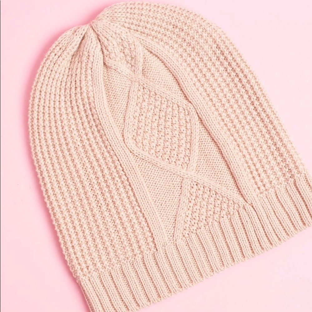 Jetset Diaries Beanie