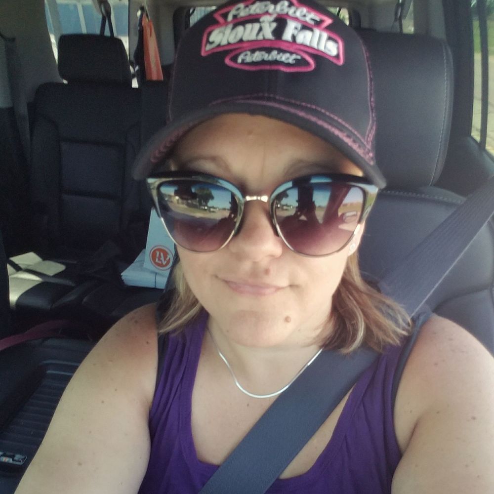 Meet your Posher, Candy